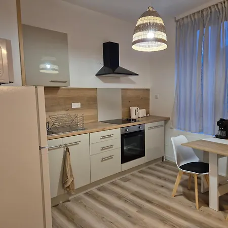 La Savane De - 4 Min Gare *