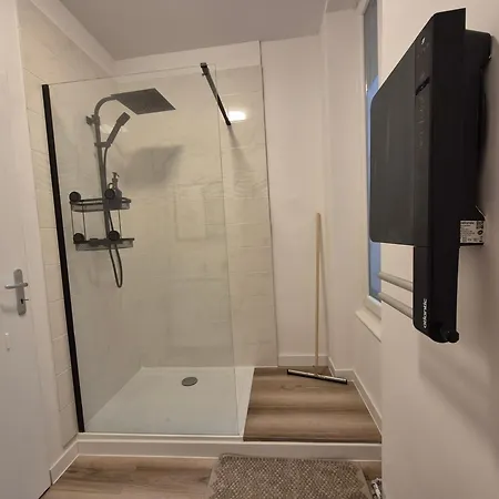 La Savane De - 4 Min Gare *