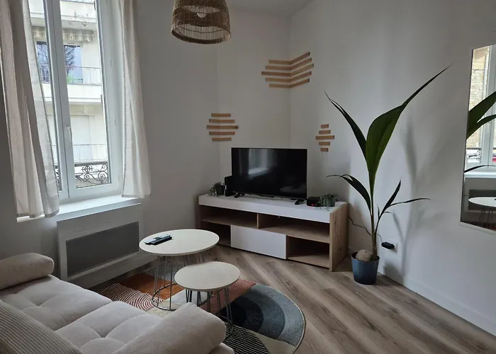 La Savane De - 4 Min Gare * Βισύ